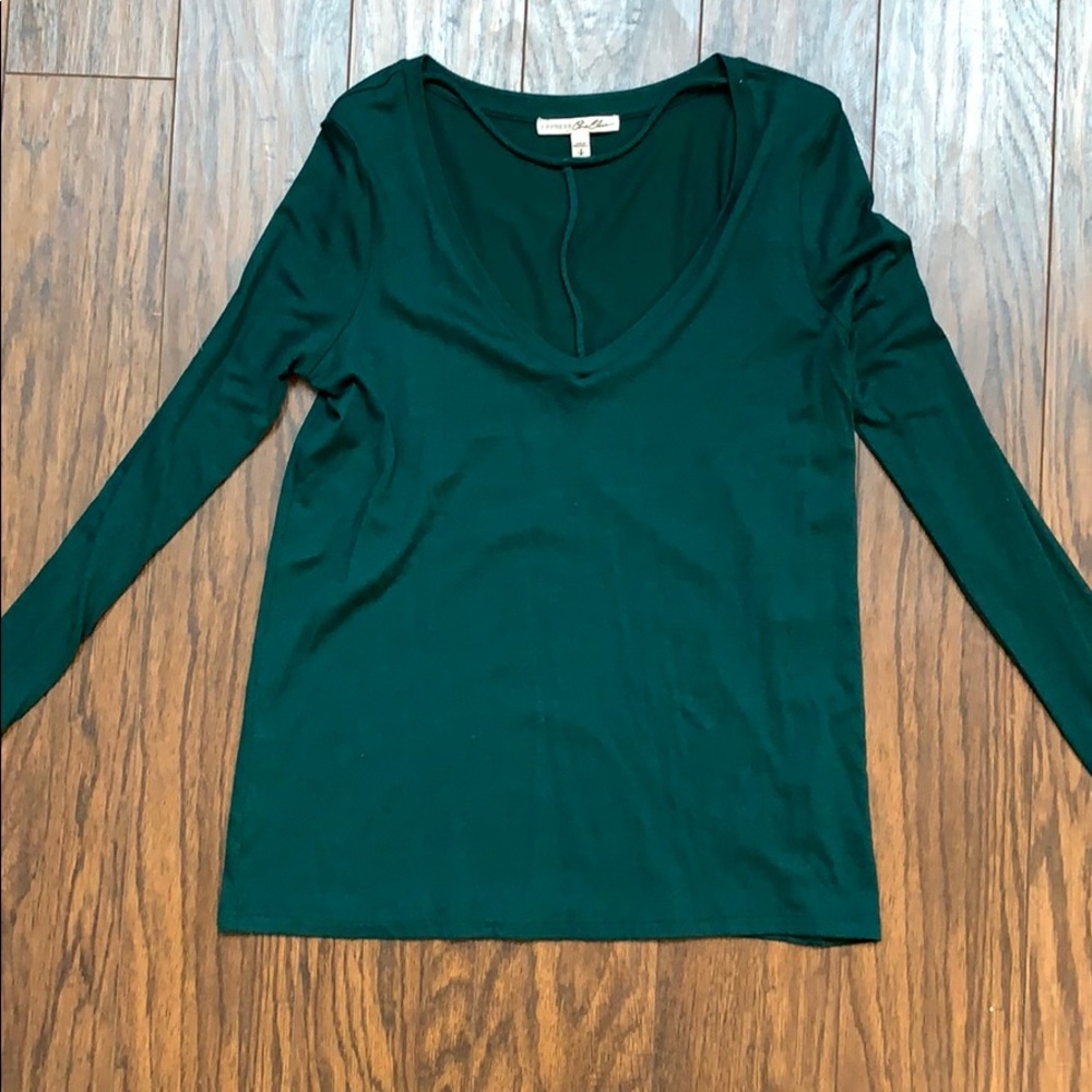 Express Top - Picture 1 of 2